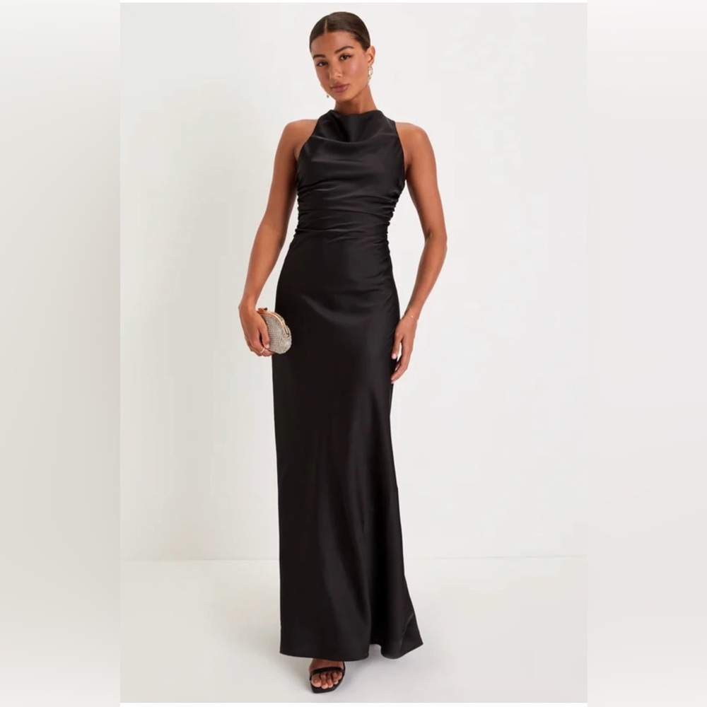 Lulu's Sleek Black Maxi Dress